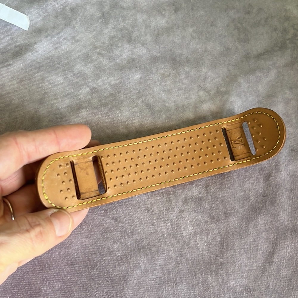 Authentic Louis Vuitton  Vachetta Leather Strap Pad z27 - Picture 4 of 8
